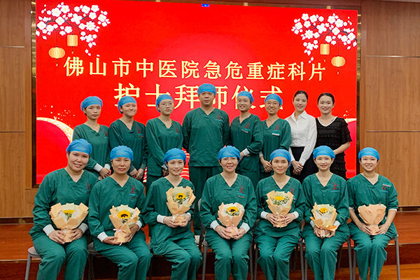6df3e849fd4e9bbfea88f1ddf936676.jpg 小.jpg